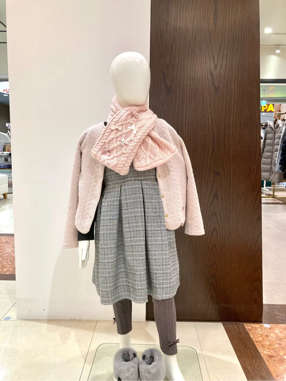 ANY 杉原 コーディネート画像