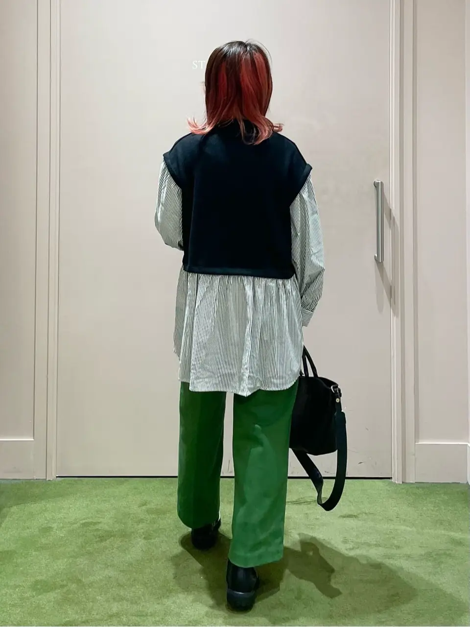 ANY フジコ コーディネート画像