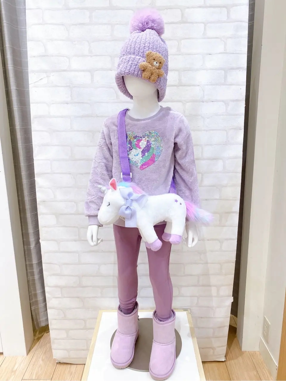 ANY 嶋田 コーディネート画像