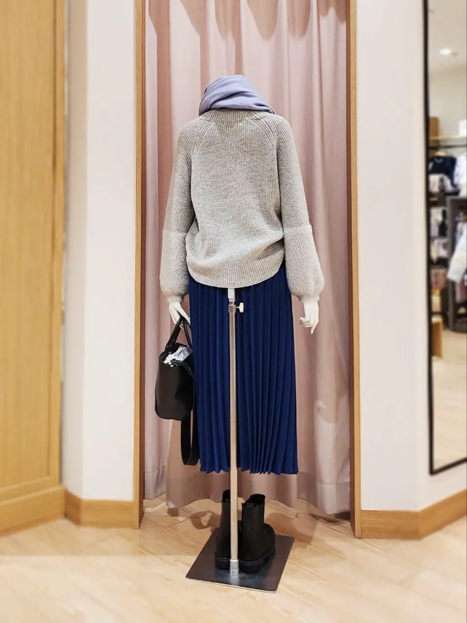 ANY 岩田 コーディネート画像