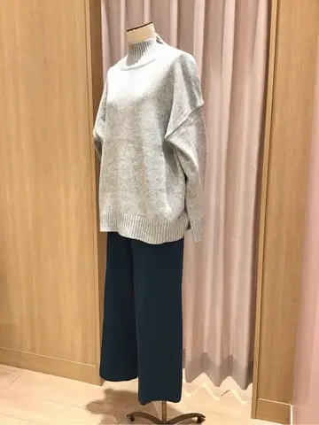 ANY 浅岡 コーディネート画像