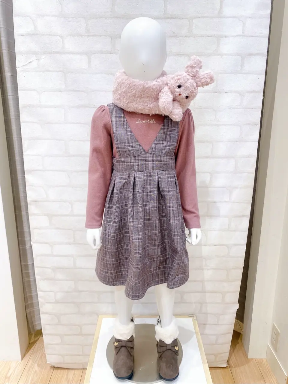 ANY 嶋田 コーディネート画像