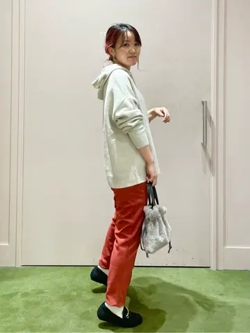 ANY フジコ コーディネート画像