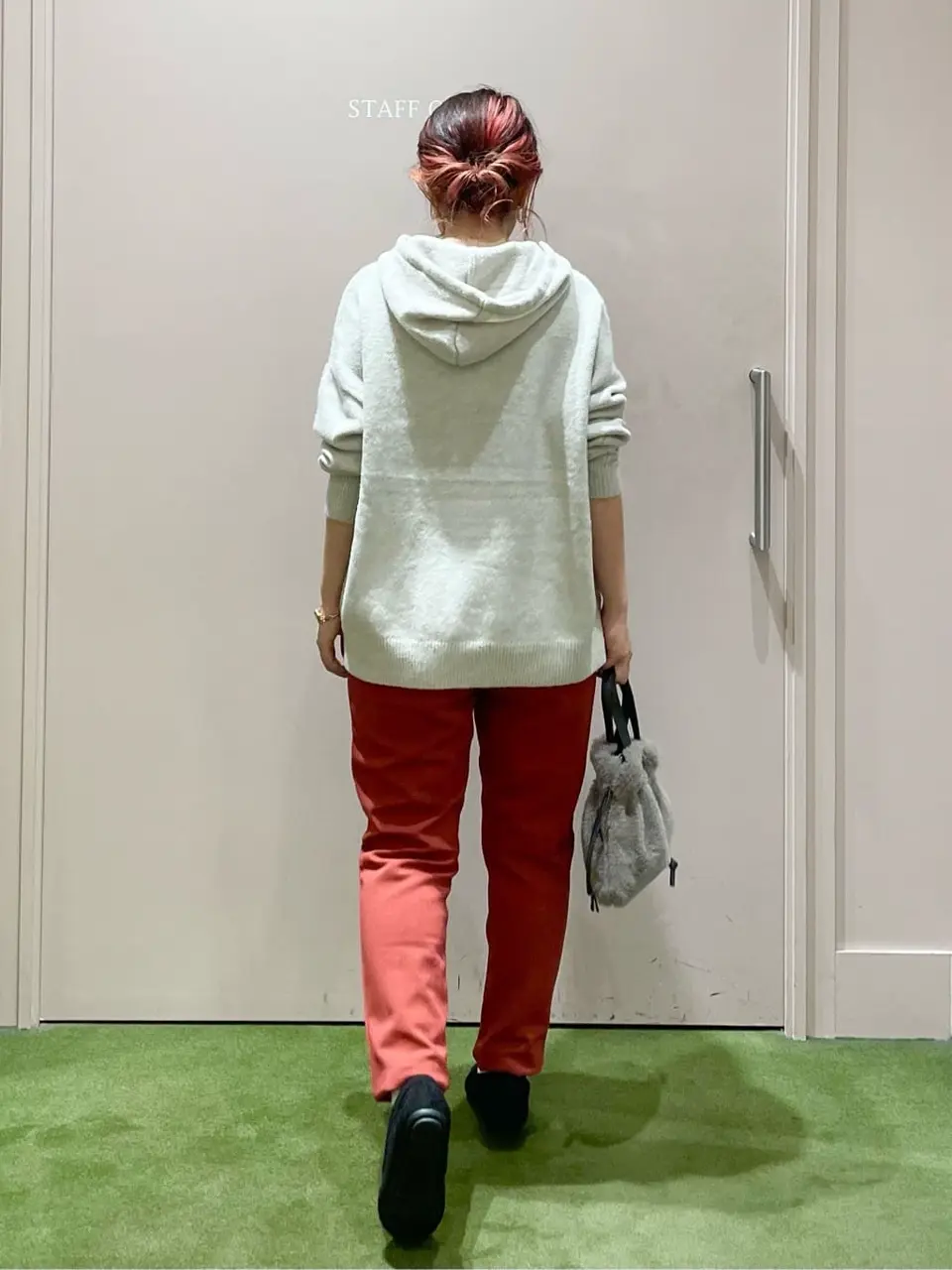 ANY フジコ コーディネート画像