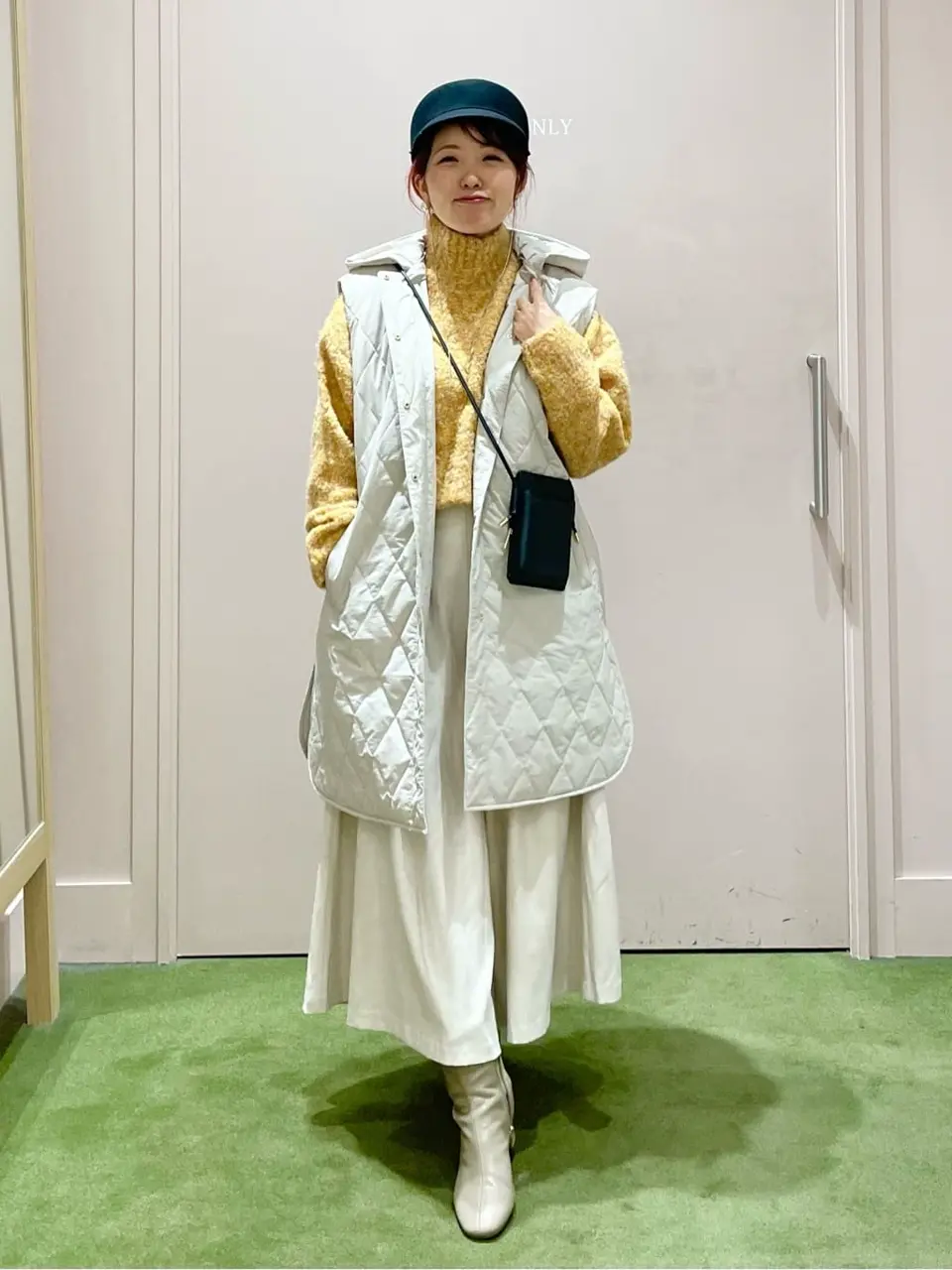 ANY フジコ コーディネート画像