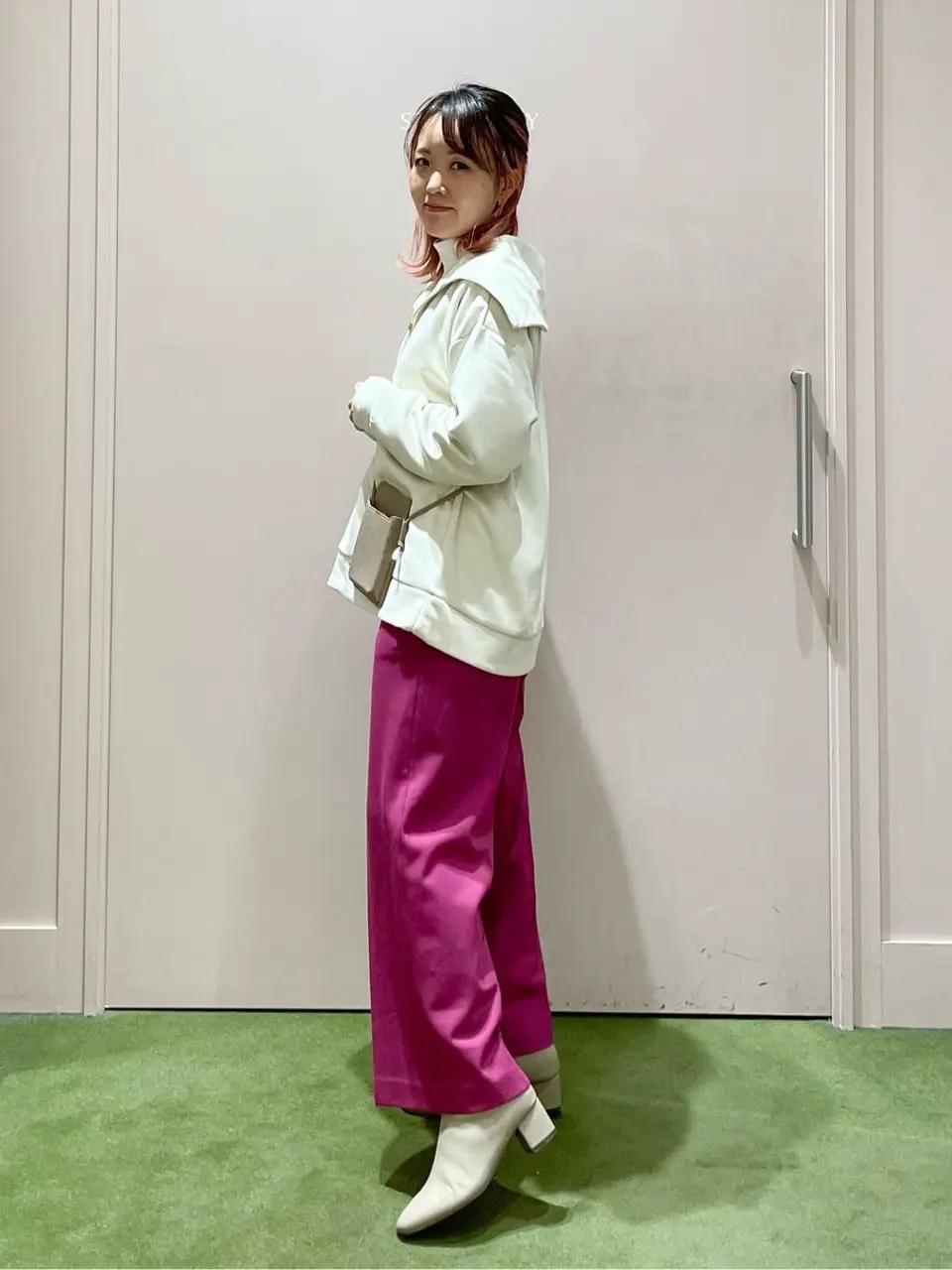 ANY フジコ コーディネート画像