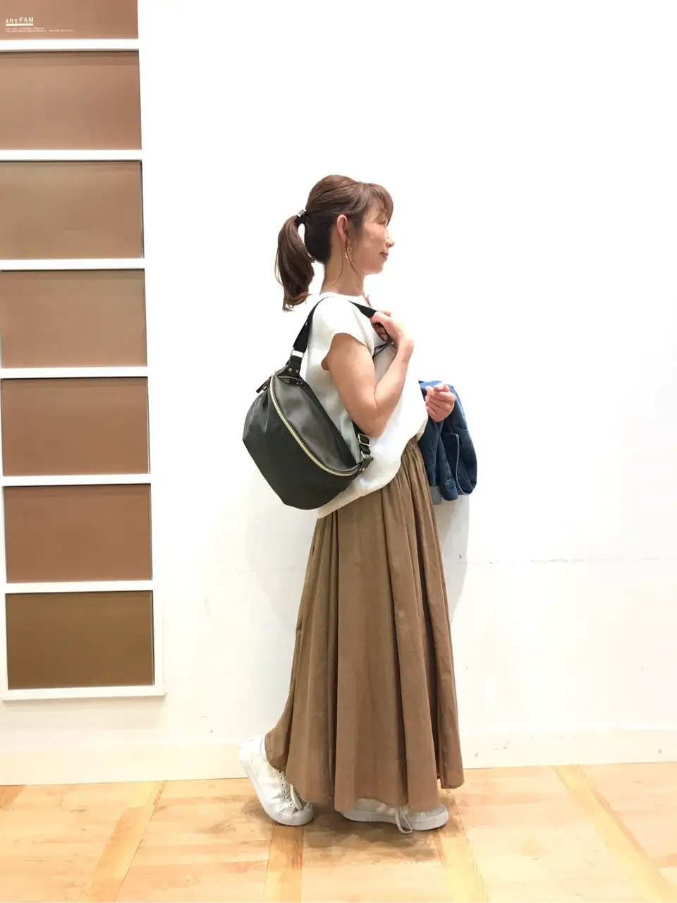 ANY 山口 コーディネート画像