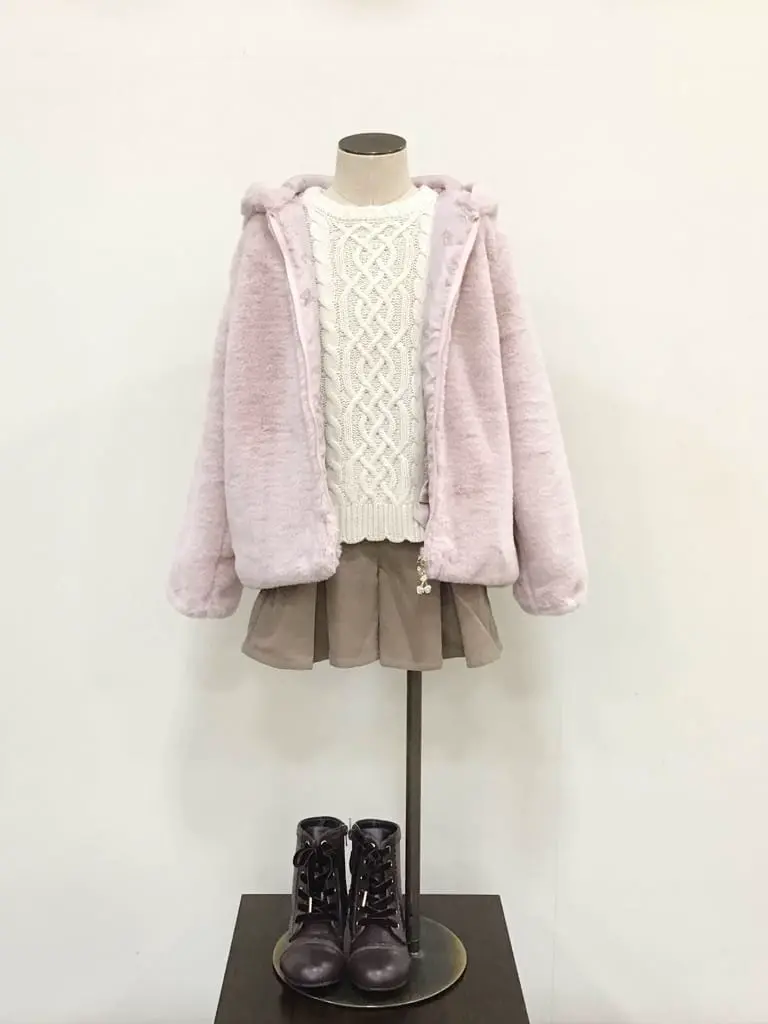 ANY 佐々木 コーディネート画像