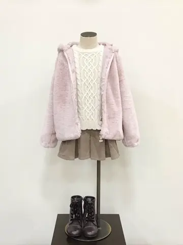 ANY 佐々木 コーディネート画像