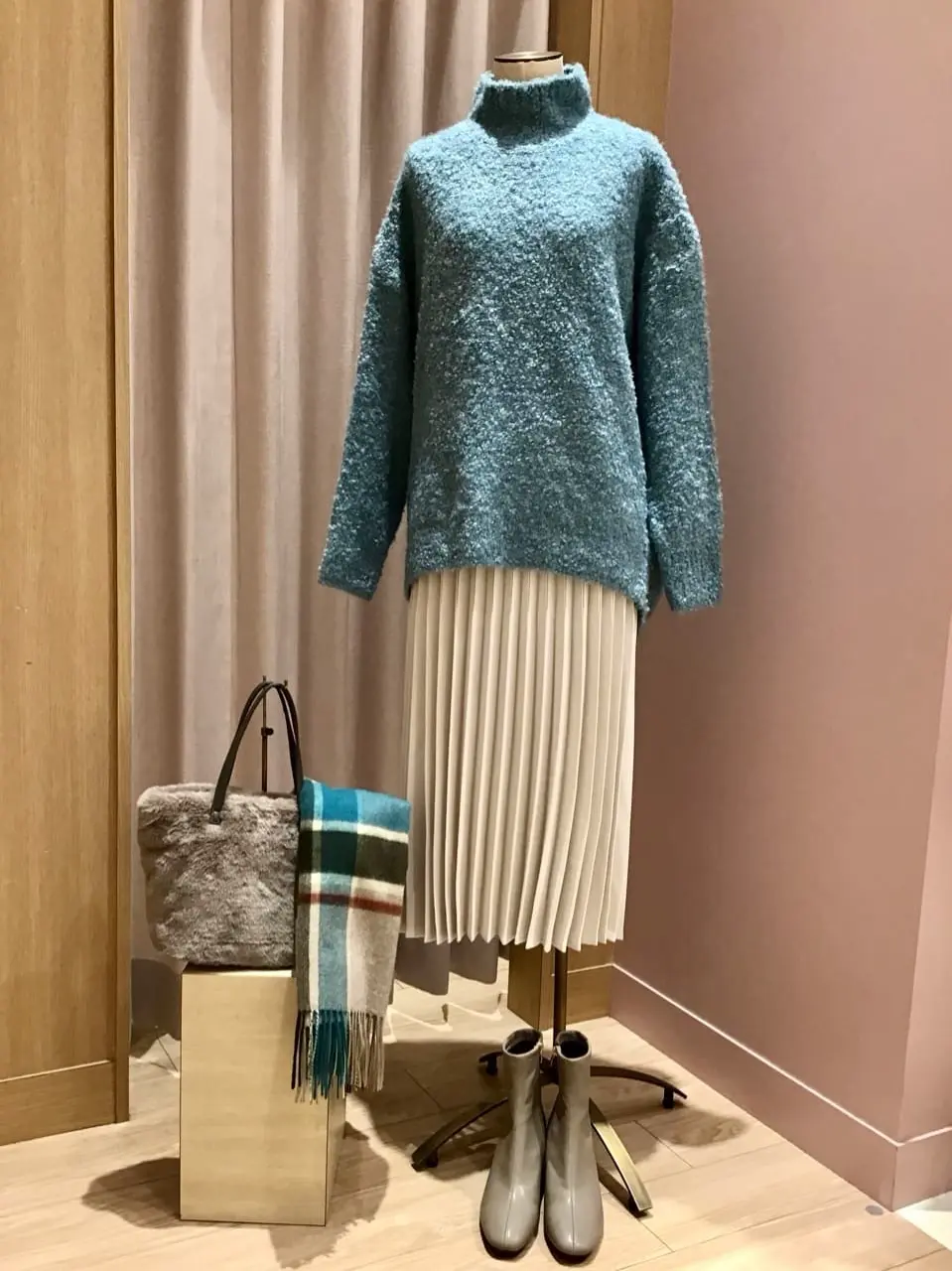  浅岡 コーディネート画像