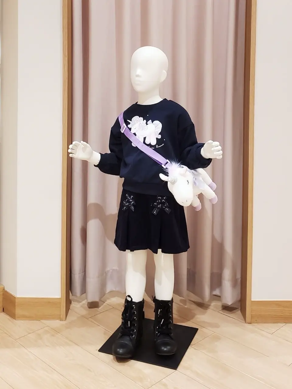 ANY 奥原 コーディネート画像