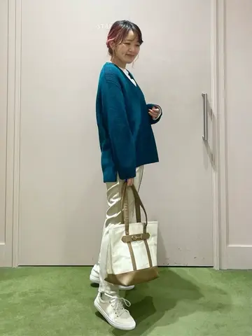 ANY フジコ コーディネート画像