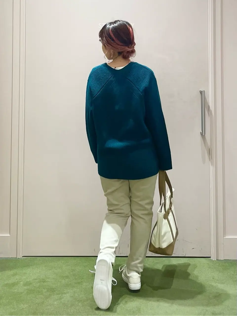 ANY フジコ コーディネート画像