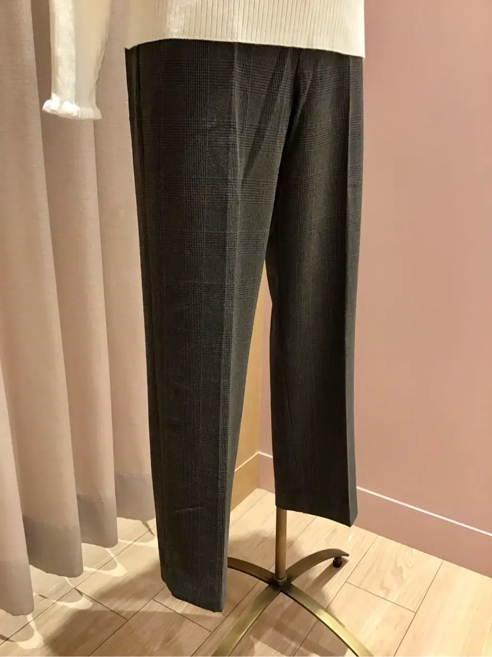 ANY 浅岡 コーディネート画像