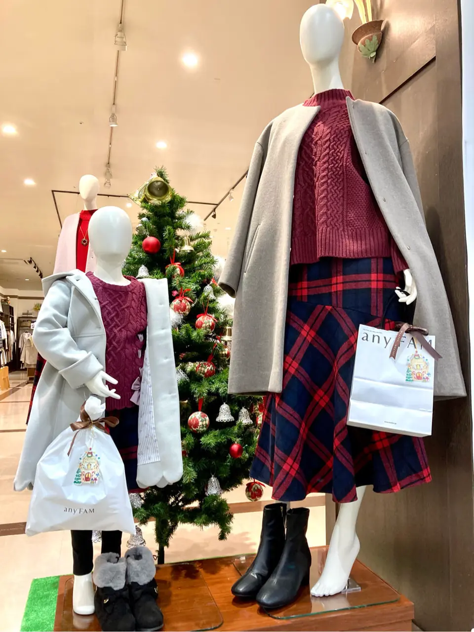 ANY 杉原 コーディネート画像