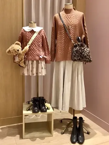 ANY 浅岡 コーディネート画像