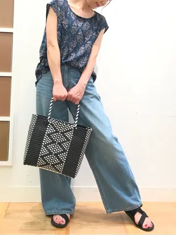 ANY 山口 コーディネート画像