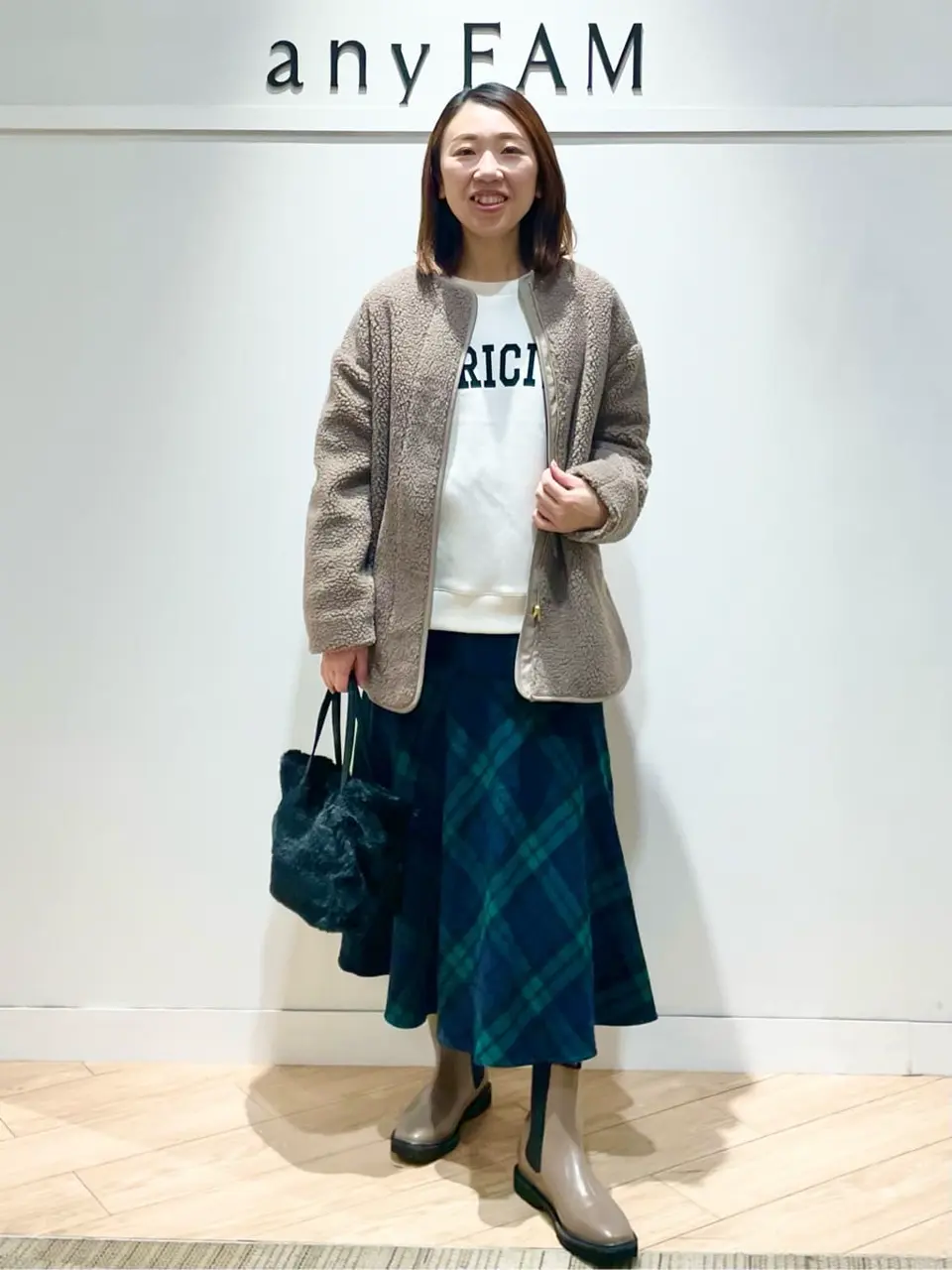 ANY スタッフ コーディネート画像