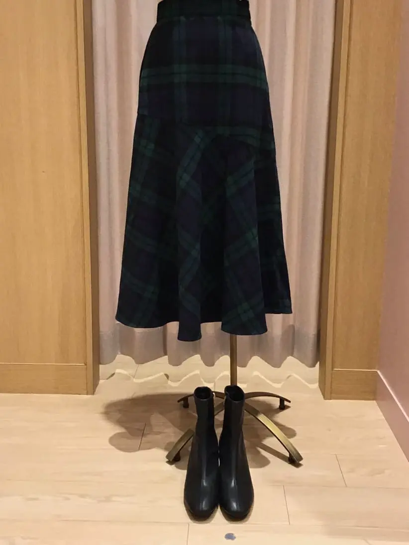 ANY 本吉 コーディネート画像