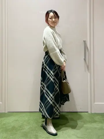 ANY フジコ コーディネート画像