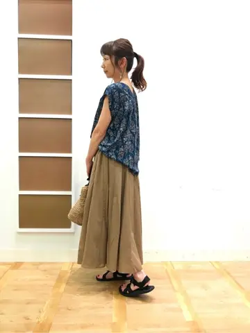 ANY 山口 コーディネート画像