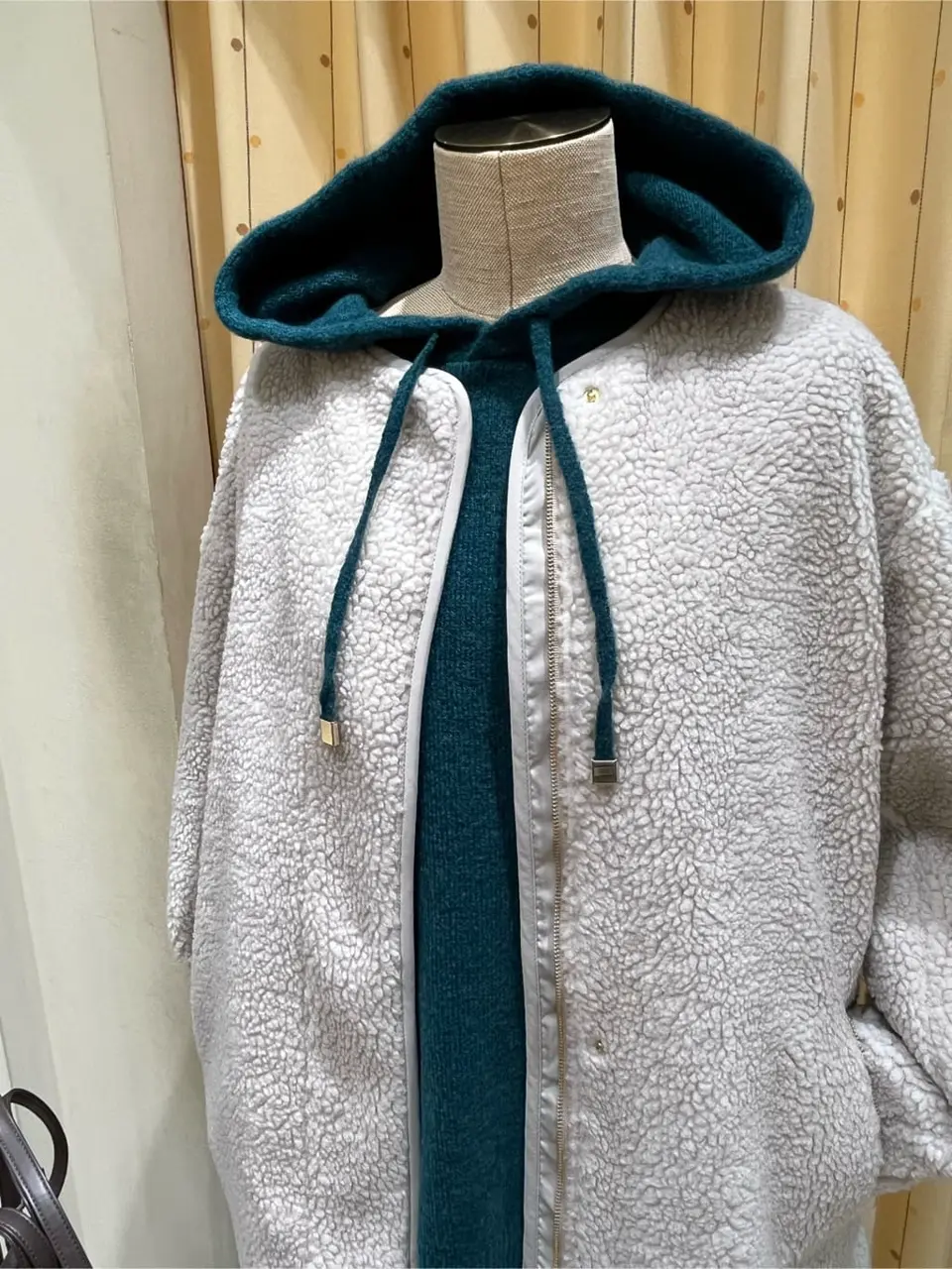 ANY 明吉 コーディネート画像