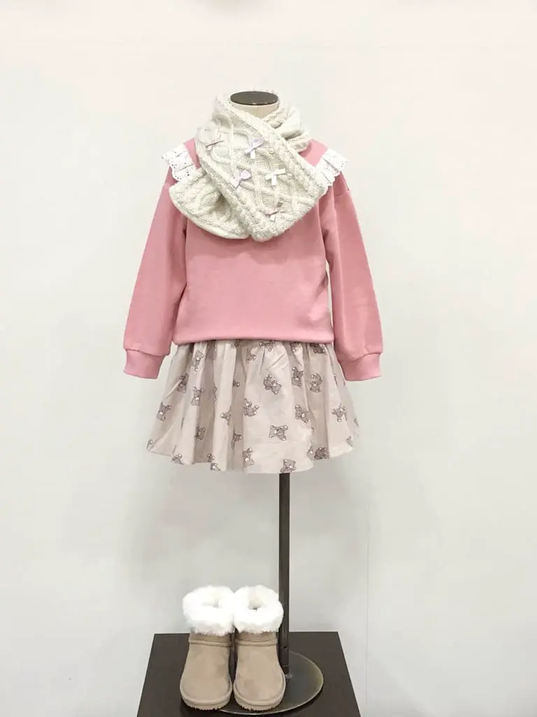 ANY 佐々木 コーディネート画像