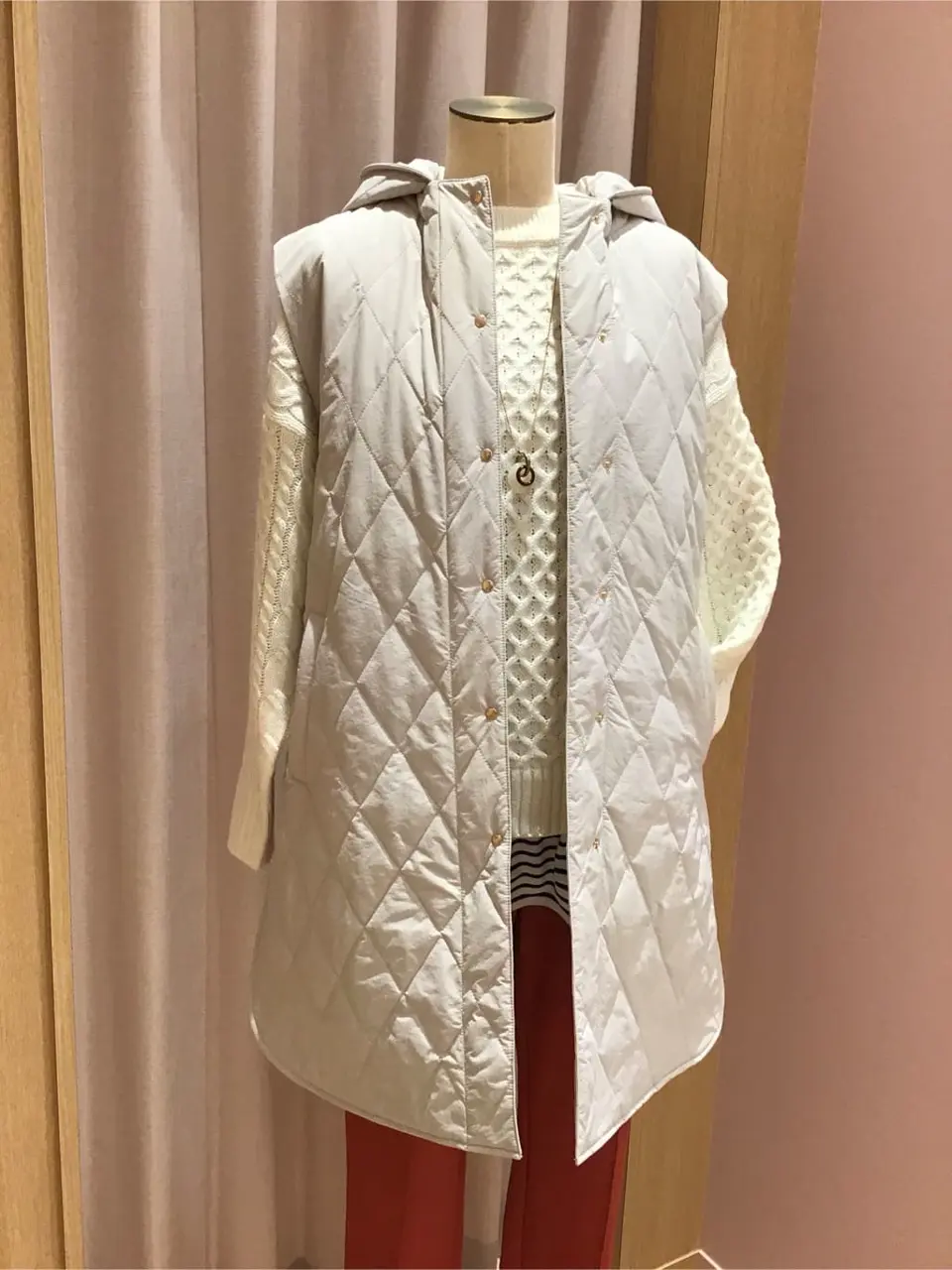 ANY 浅岡 コーディネート画像