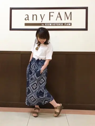 ANY フジコ コーディネート画像