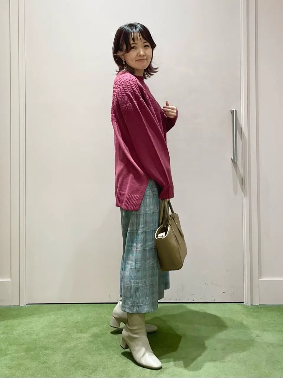 ANY フジコ コーディネート画像