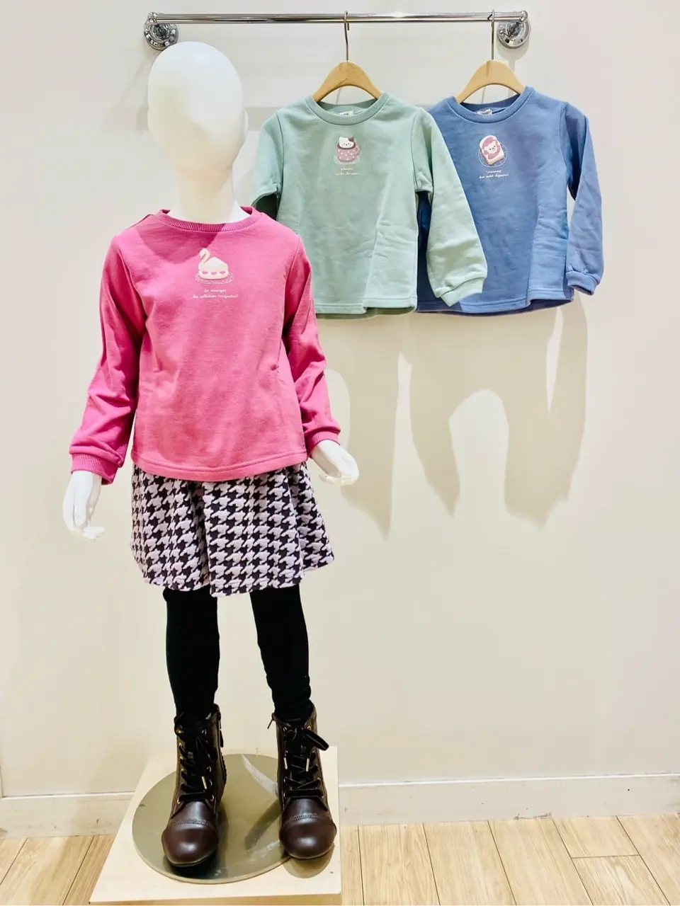 ANY スタッフ コーディネート画像