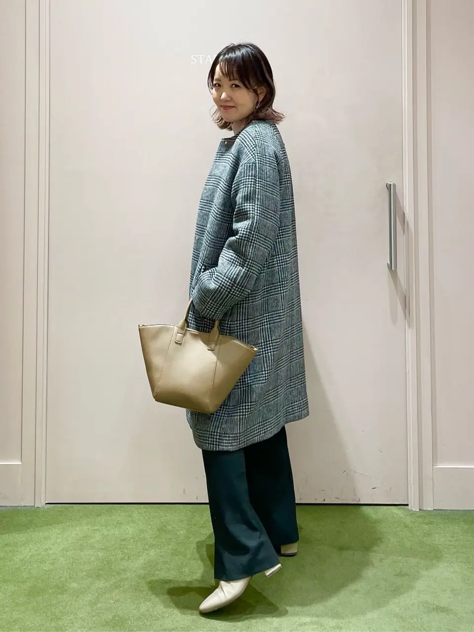 ANY フジコ コーディネート画像