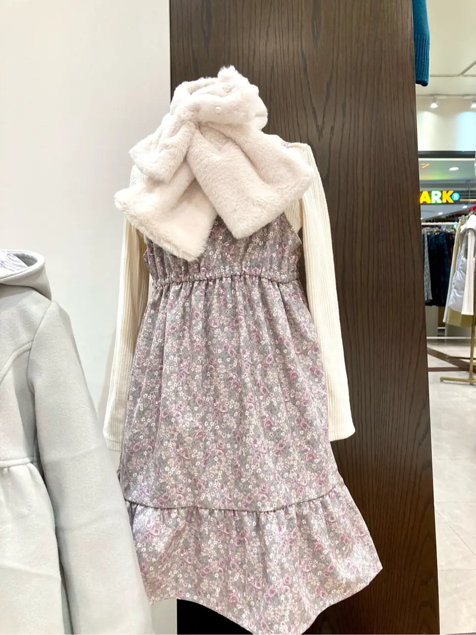 ANY 杉原 コーディネート画像