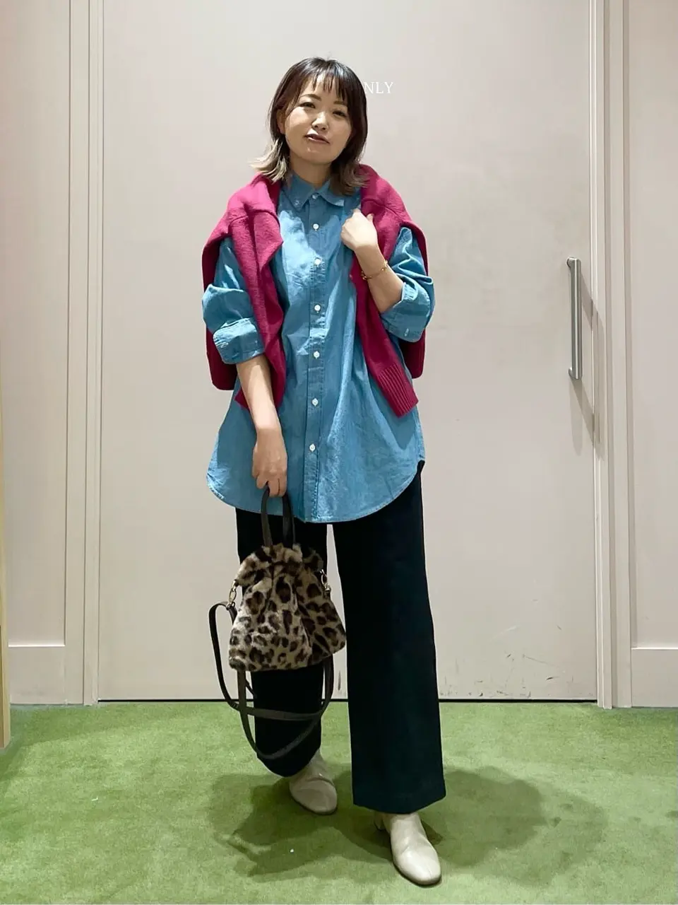 ANY フジコ コーディネート画像