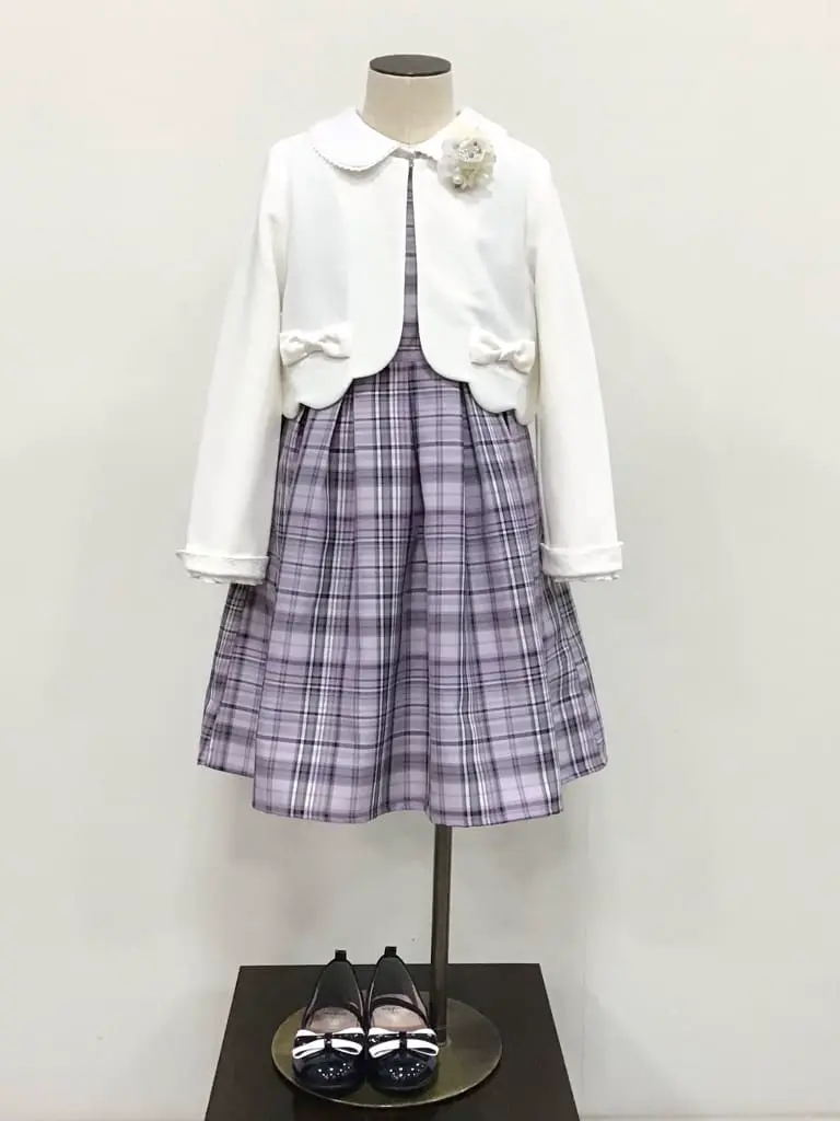 ANY 佐々木 コーディネート画像