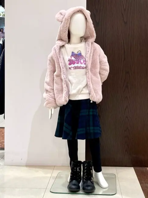  杉原 コーディネート画像