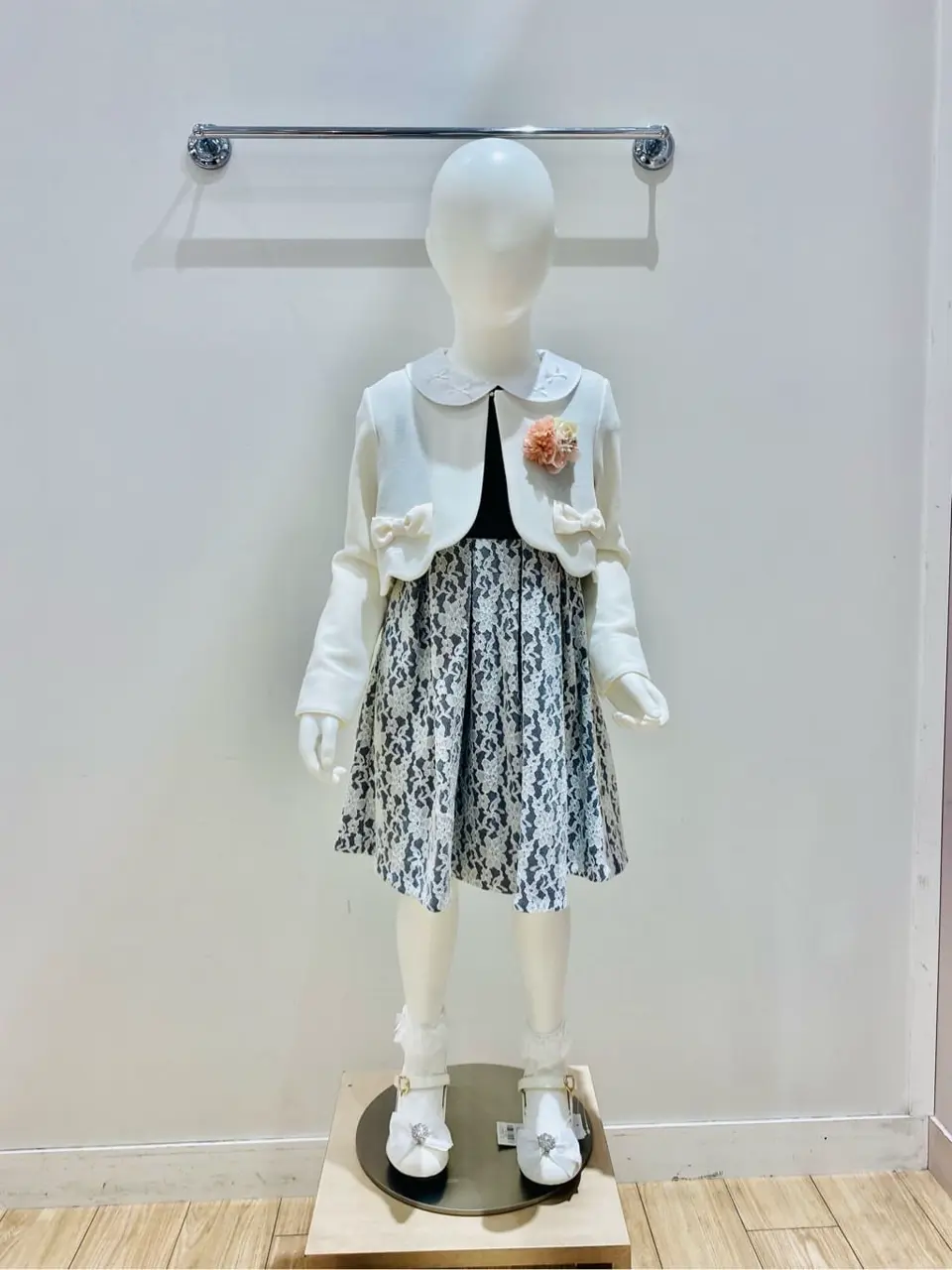 ANY スタッフ コーディネート画像