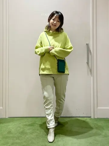 ANY フジコ コーディネート画像