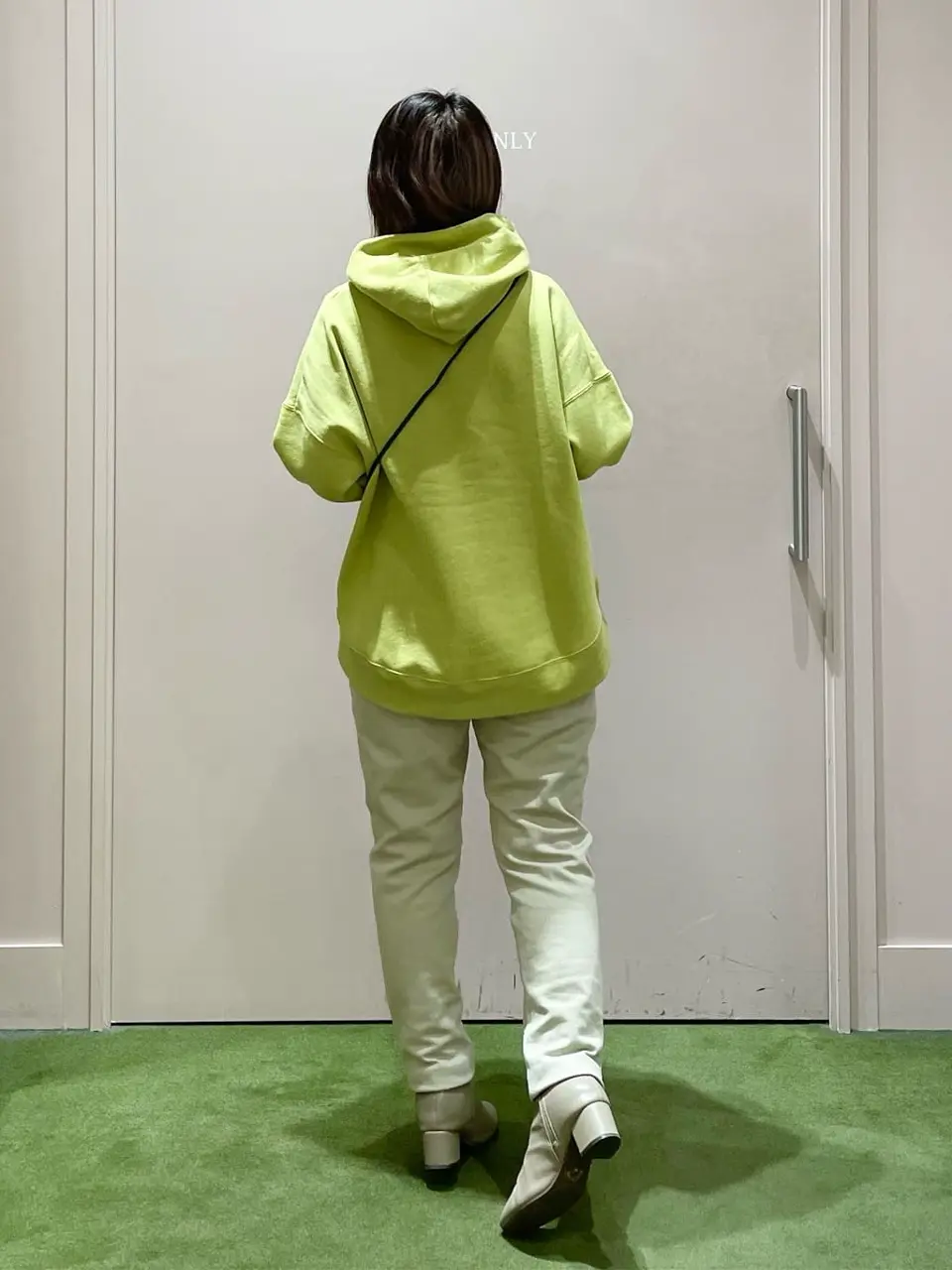 ANY フジコ コーディネート画像