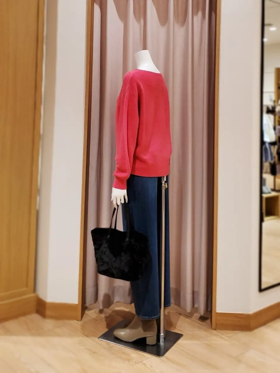 ANY 岩田 コーディネート画像