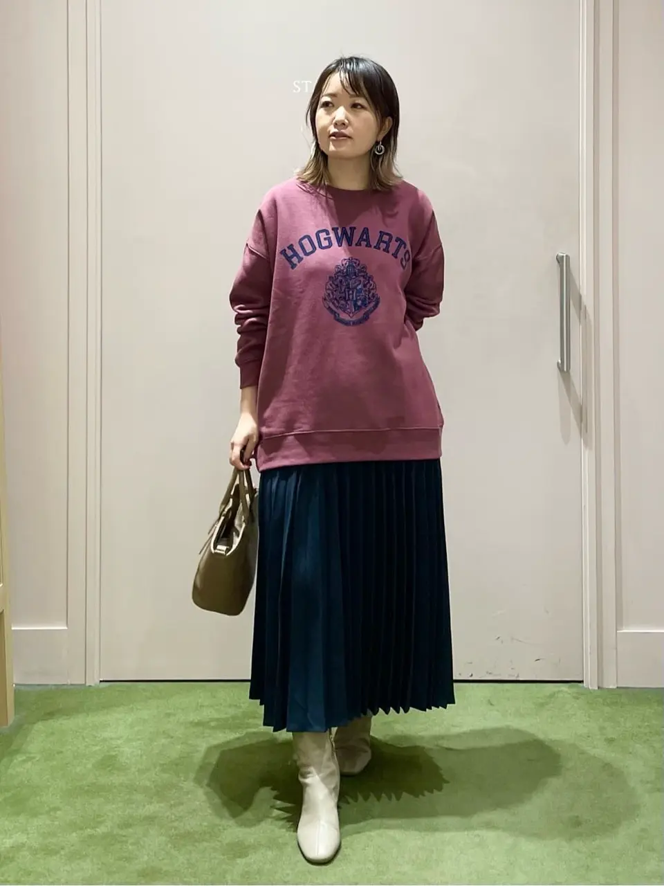 ANY フジコ コーディネート画像