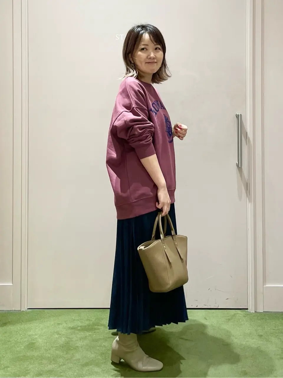 ANY フジコ コーディネート画像