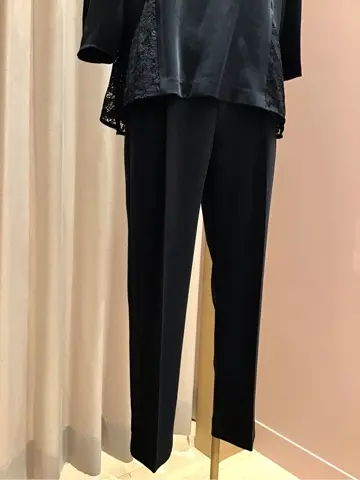 ANY 浅岡 コーディネート画像