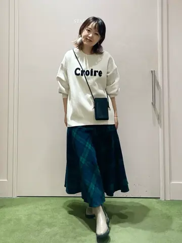 ANY フジコ コーディネート画像