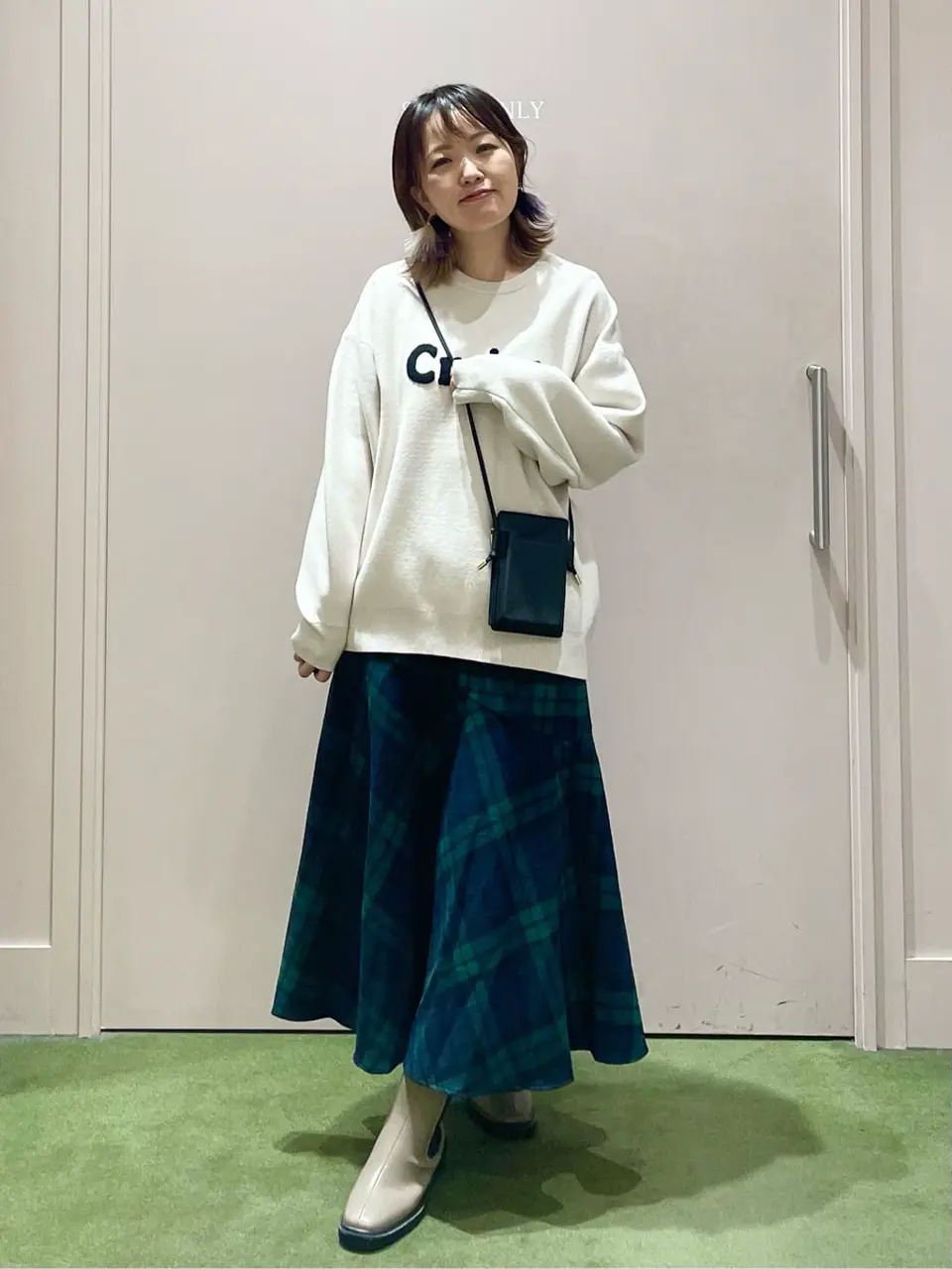 ANY フジコ コーディネート画像