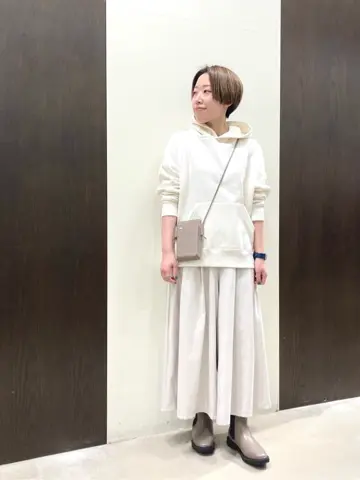 ANY 河本 コーディネート画像