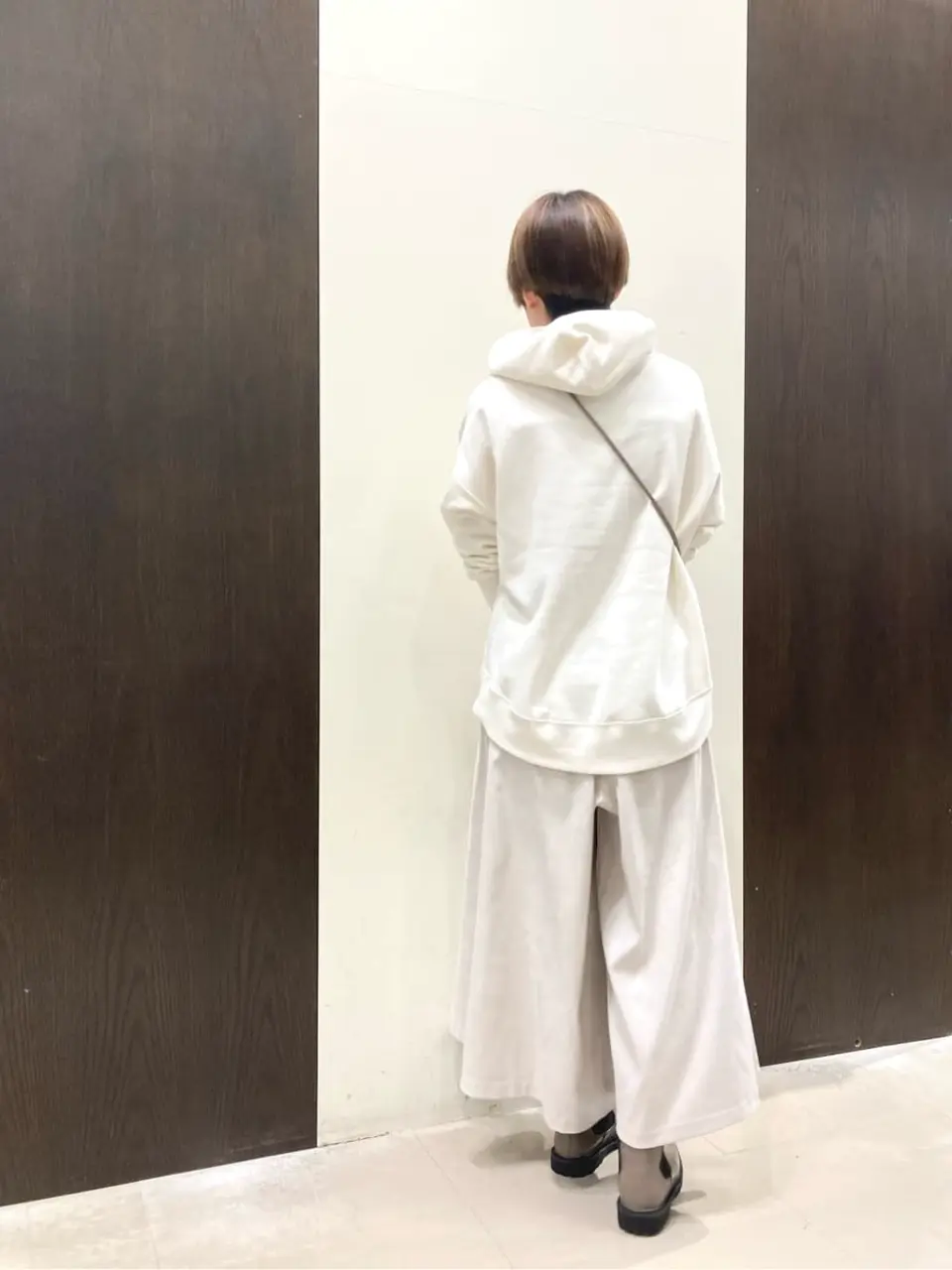 ANY 河本 コーディネート画像