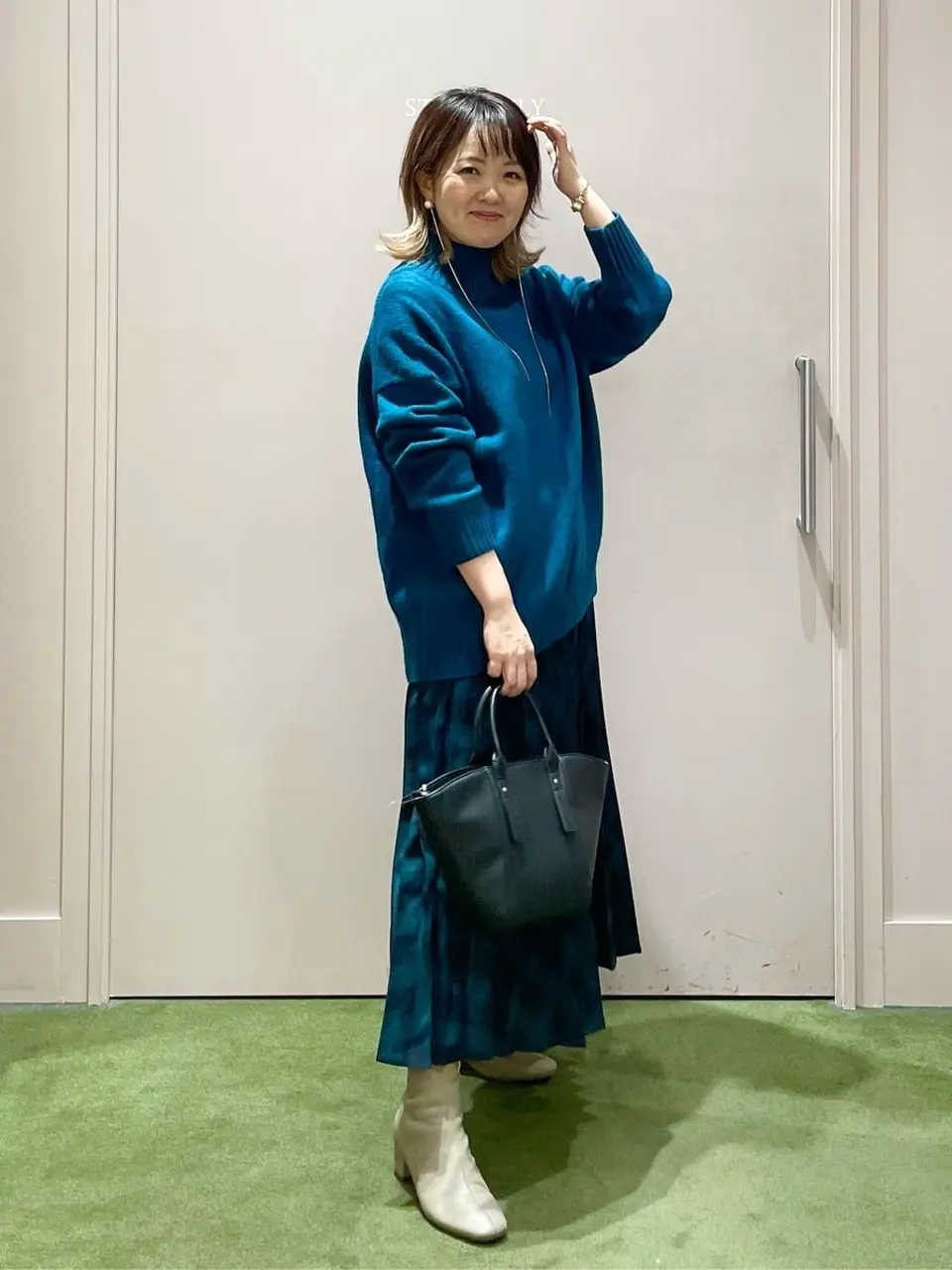 ANY フジコ コーディネート画像