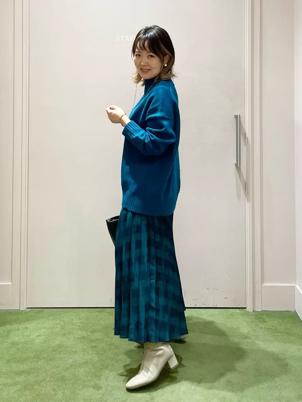 ANY フジコ コーディネート画像