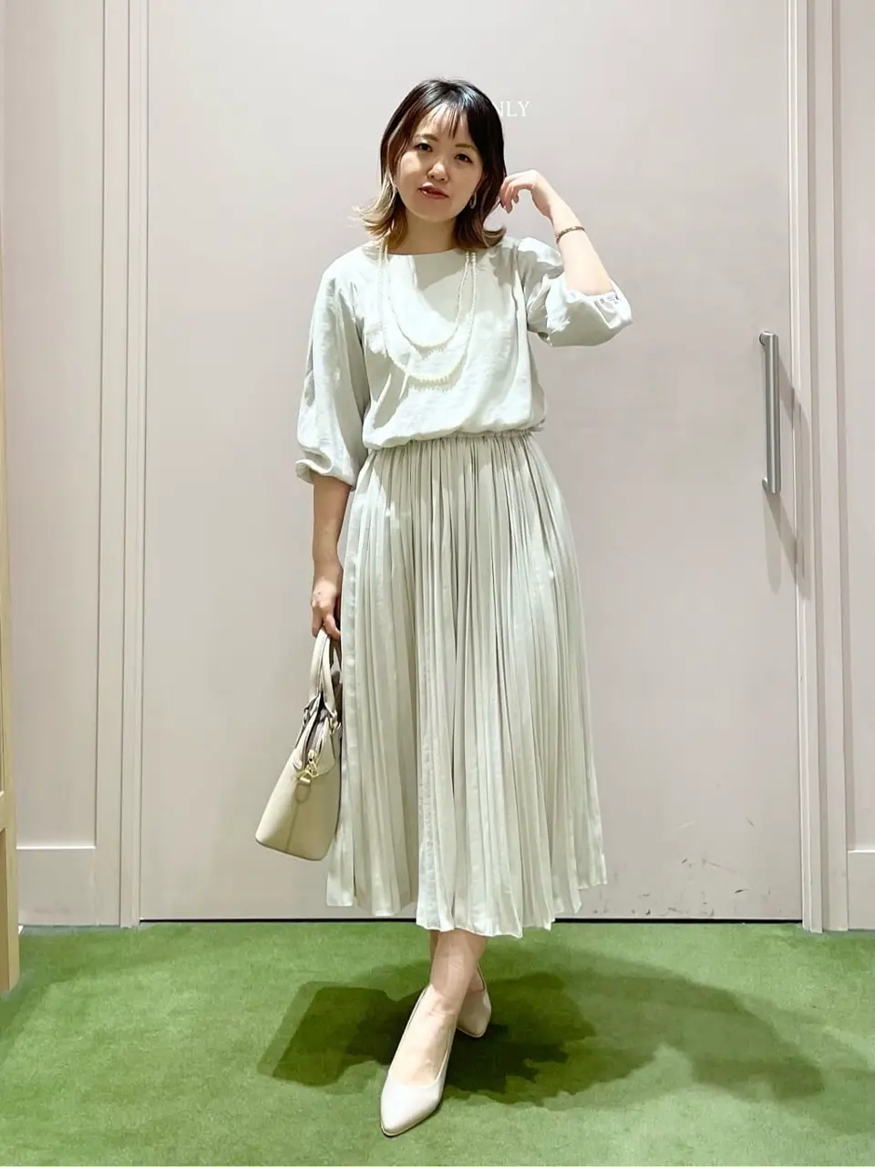 ANY フジコ コーディネート画像